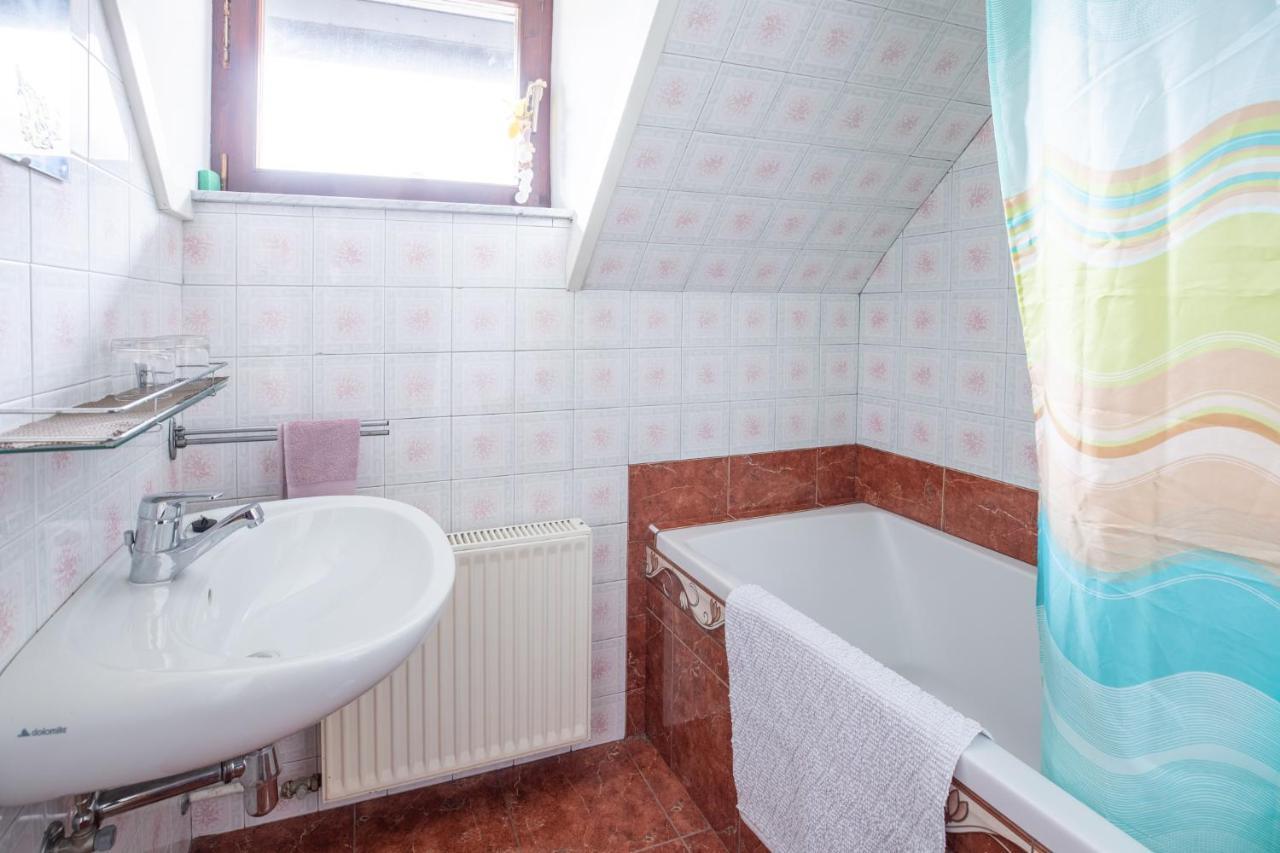 Apartma Kosnik Perunika Бохин Екстериор снимка